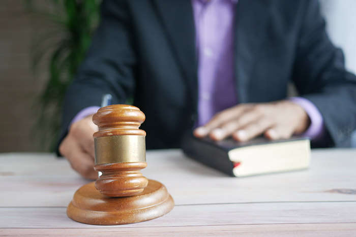 Essential Tips For Choosing A Criminal Lawyer